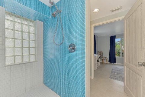 Villa ou maison à vendre à Sarasota, Floride: 2 chambres, 113.15 m2 № 2400962 - photo 25