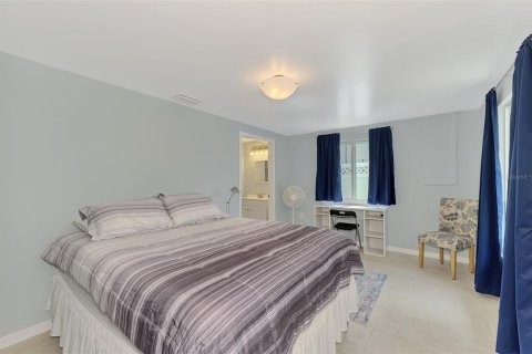 Villa ou maison à vendre à Sarasota, Floride: 2 chambres, 113.15 m2 № 2400962 - photo 21