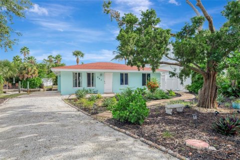 Villa ou maison à vendre à Sarasota, Floride: 2 chambres, 113.15 m2 № 2400962 - photo 6