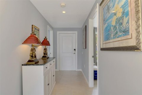 Villa ou maison à vendre à Sarasota, Floride: 2 chambres, 113.15 m2 № 2400962 - photo 8