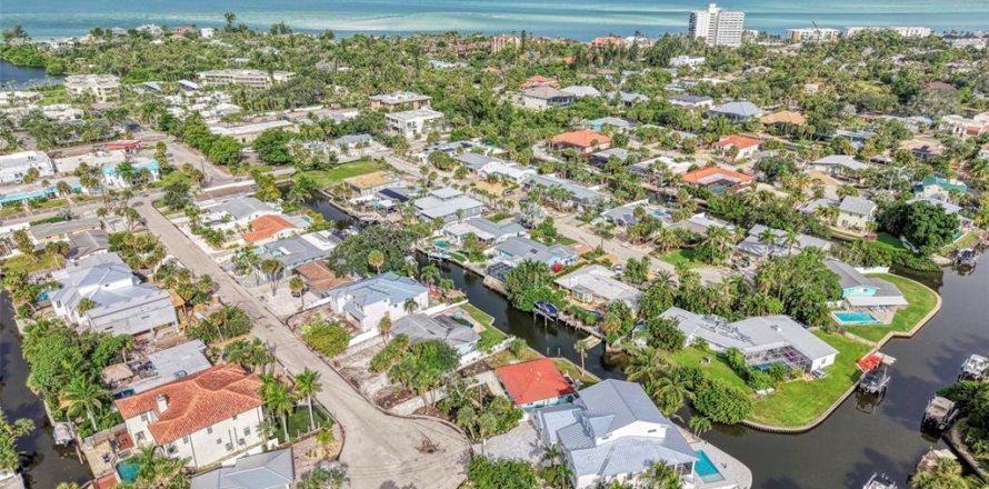 Villa ou maison à Sarasota, Floride 2 chambres, 113.15 m2 № 2400962