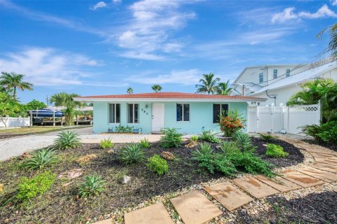 Villa ou maison à vendre à Sarasota, Floride: 2 chambres, 113.15 m2 № 2400962 - photo 4