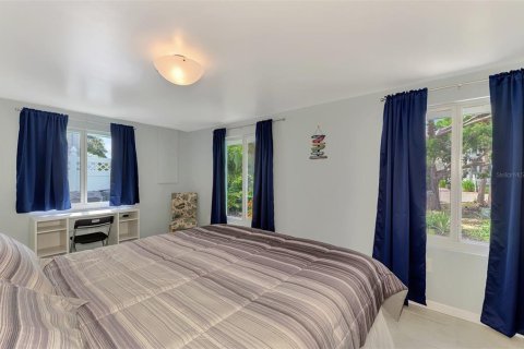 Villa ou maison à vendre à Sarasota, Floride: 2 chambres, 113.15 m2 № 2400962 - photo 22