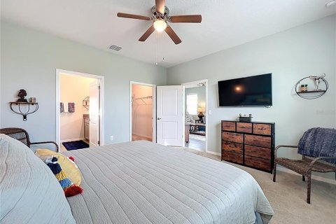 House in Wildwood, Florida 3 bedrooms, 139.73 sq.m. № 1911937 - photo 28