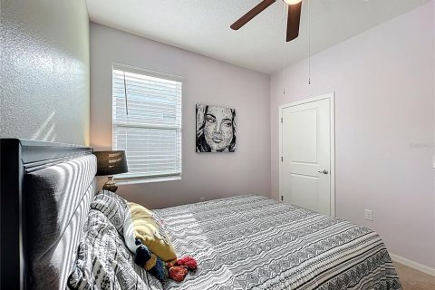 House in Wildwood, Florida 3 bedrooms, 139.73 sq.m. № 1911937 - photo 23