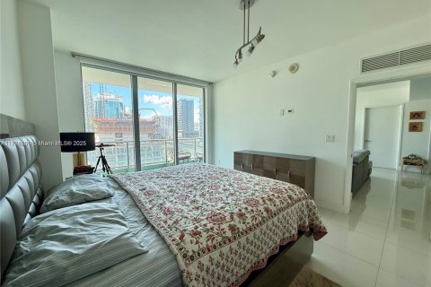 Condo in Miami, Florida, 2 bedrooms  № 1978540 - photo 6