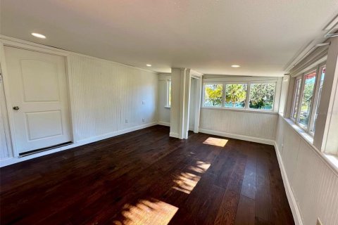 Villa ou maison à louer à Orlando, Floride: 1 chambre, 104.24 m2 № 2425805 - photo 4