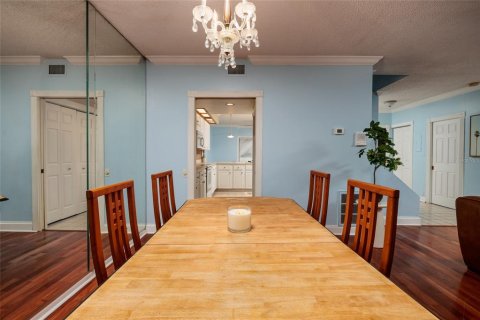 Condo in Safety Harbor, Florida, 3 bedrooms  № 2196281 - photo 16