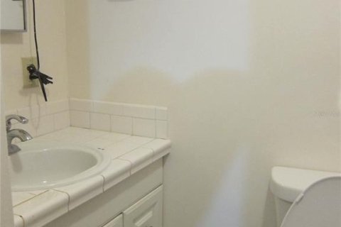 Appartement à louer à Gainesville, Floride: 1 chambre, 58.06 m2 № 2119870 - photo 10