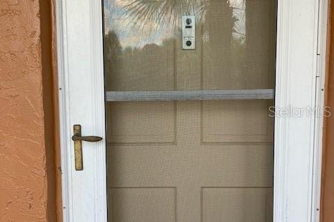 Condo in Largo, Florida, 1 bedroom  № 1832047 - photo 1