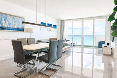 Copropriété à vendre à Miami Beach, Floride: 2 chambres, 86.4 m2 № 2014690 - photo 3