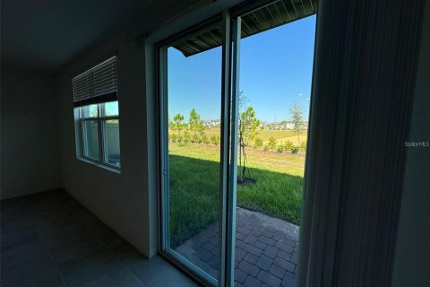 Adosado en alquiler en Clermont, Florida, 3 dormitorios, 137.96 m2 № 1917256 - foto 12