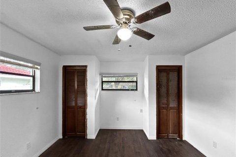Casa en venta en Lutz, Florida, 4 dormitorios, 230.21 m2 № 1855975 - foto 12