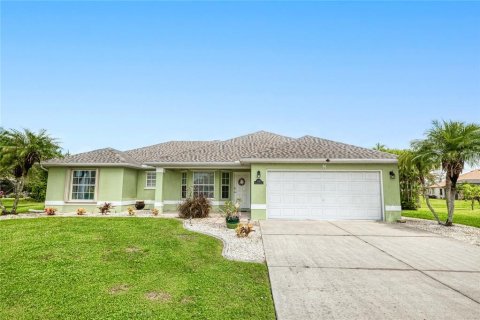 Villa ou maison à vendre à Punta Gorda, Floride: 3 chambres, 142.05 m2 № 1902822 - photo 6