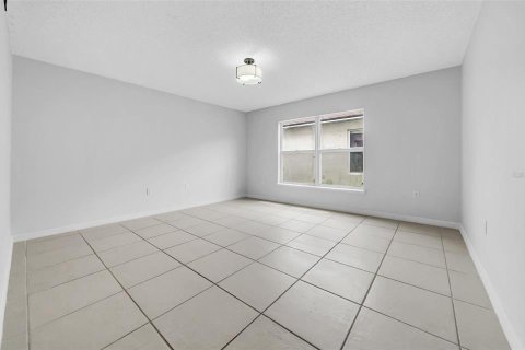 House in Riverview, Florida 4 bedrooms, 206.43 sq.m. № 1917320 - photo 26