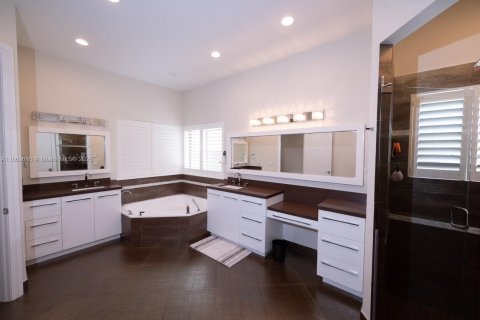 Villa ou maison à vendre à Boca Raton, Floride: 3 chambres, 255.67 m2 № 1961730 - photo 12