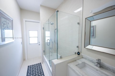 Villa ou maison à vendre à Boca Raton, Floride: 3 chambres, 255.67 m2 № 1961730 - photo 16