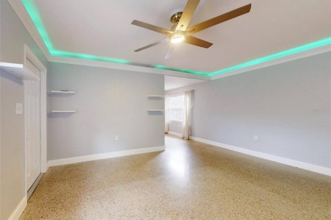Casa en venta en New Smyrna Beach, Florida, 3 dormitorios, 98.85 m2 № 1027246 - foto 14