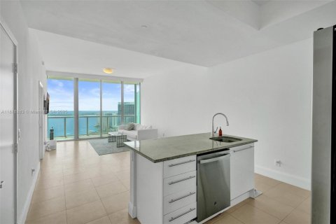 Condominio en venta en Miami, Florida, 1 dormitorio, 78.32 m2 № 1929472 - foto 7