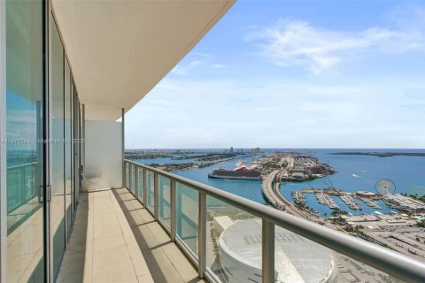 Condominio en venta en Miami, Florida, 1 dormitorio, 78.32 m2 № 1929472 - foto 21