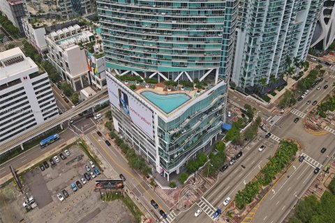 Condominio en venta en Miami, Florida, 1 dormitorio, 78.32 m2 № 1929472 - foto 4
