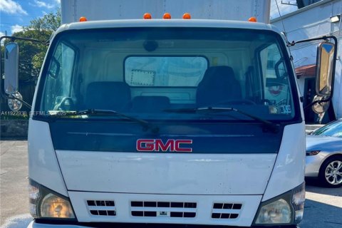 Propiedad comercial en venta en Medley, Florida № 1988159 - foto 18