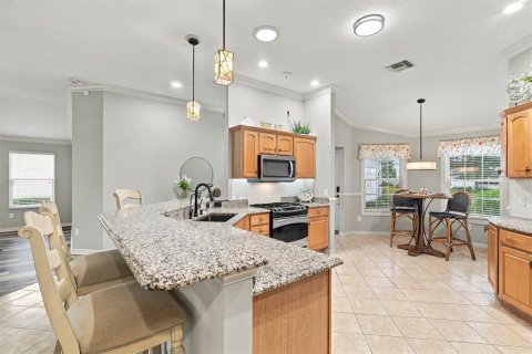 Villa ou maison à vendre à The Villages, Floride: 3 chambres, 180.79 m2 № 2406923 - photo 5