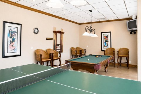 Condo in Pompano Beach, Florida, 1 bedroom № 2247624 - photo 11