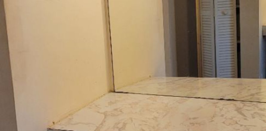 Condominio en Lauderhill, Florida, 1 dormitorio  № 1180120