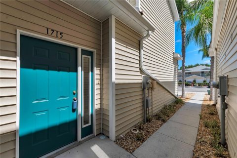 Condo in Lutz, Florida, 3 bedrooms  № 2112009 - photo 2