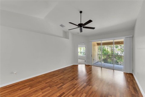 Condo in Lutz, Florida, 3 bedrooms  № 2112009 - photo 3