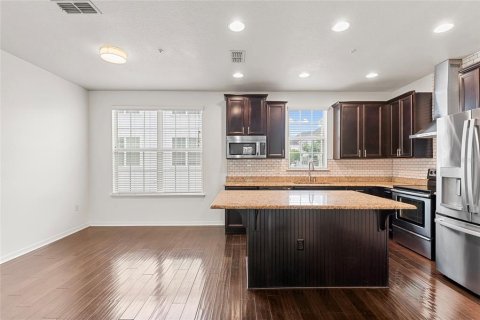 Townhouse in Orlando, Florida 4 bedrooms, 205.13 sq.m. № 1784402 - photo 13