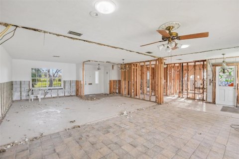 Villa ou maison à vendre à Tampa, Floride: 3 chambres, 153.85 m2 № 2314629 - photo 4