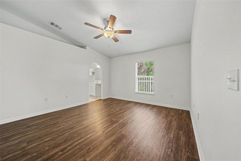 House in Sanford, Florida 3 bedrooms, 136.1 sq.m. № 2102588 - photo 9