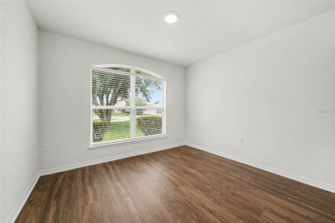 House in Sanford, Florida 3 bedrooms, 136.1 sq.m. № 2102588 - photo 8