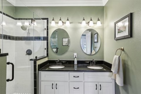 Casa en alquiler en Tampa, Florida, 2 dormitorios, 118.54 m2 № 1913750 - foto 23