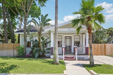 Casa en alquiler en Tampa, Florida, 2 dormitorios, 118.54 m2 № 1913750 - foto 1