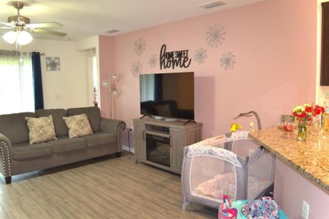 Casa en venta en Dundee, Florida, 3 dormitorios, 145.21 m2 № 1911307 - foto 4