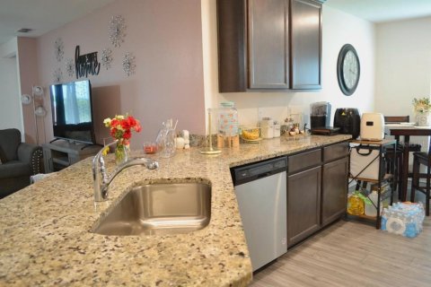 Casa en venta en Dundee, Florida, 3 dormitorios, 145.21 m2 № 1911307 - foto 6