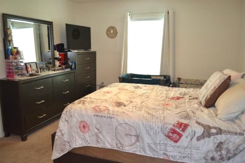 Casa en venta en Dundee, Florida, 3 dormitorios, 145.21 m2 № 1911307 - foto 13