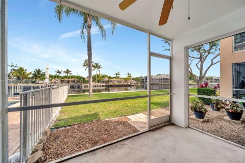 Condominio en venta en Pompano Beach, Florida, 2 dormitorios, 102.19 m2 № 1713192 - foto 24