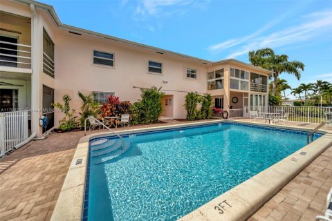 Condominio en venta en Pompano Beach, Florida, 2 dormitorios, 102.19 m2 № 1713192 - foto 28