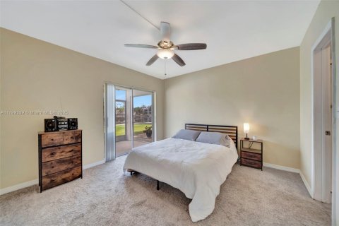 Condominio en venta en Pompano Beach, Florida, 2 dormitorios, 102.19 m2 № 1713192 - foto 15
