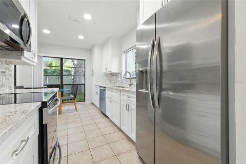 Copropriété à louer à Tampa, Floride: 3 chambres, 129.04 m2 № 1880762 - photo 8