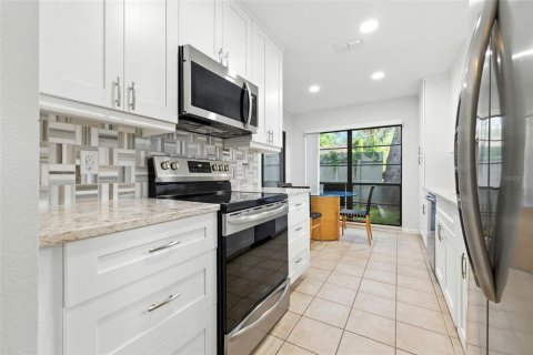 Copropriété à louer à Tampa, Floride: 3 chambres, 129.04 m2 № 1880762 - photo 6