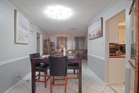 Casa en venta en Tamarac, Florida, 3 dormitorios, 116.78 m2 № 2175646 - foto 9