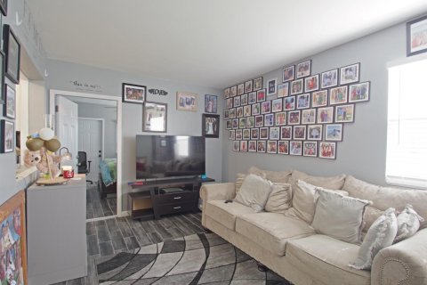 Casa en venta en Tamarac, Florida, 3 dormitorios, 116.78 m2 № 2175646 - foto 10