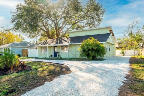 Villa ou maison à louer à Sarasota, Floride: 3 chambres, 159.98 m2 № 2115471 - photo 2