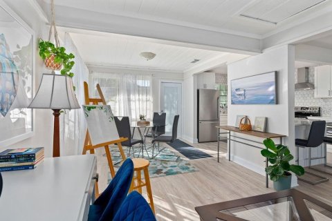 Villa ou maison à louer à Sarasota, Floride: 3 chambres, 159.98 m2 № 2115471 - photo 8
