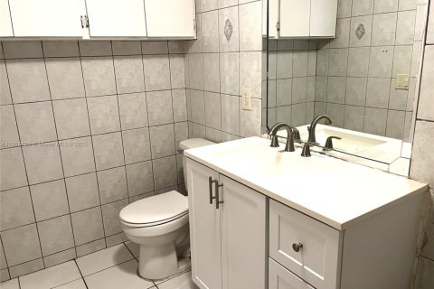 Купить коммерческую недвижимость в Форт-Лодердейл, Флорида 193.24м2, № 1940967 - фото 8